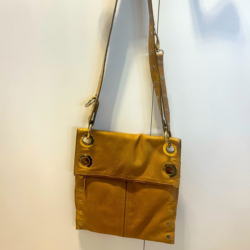 Hammett tan purse